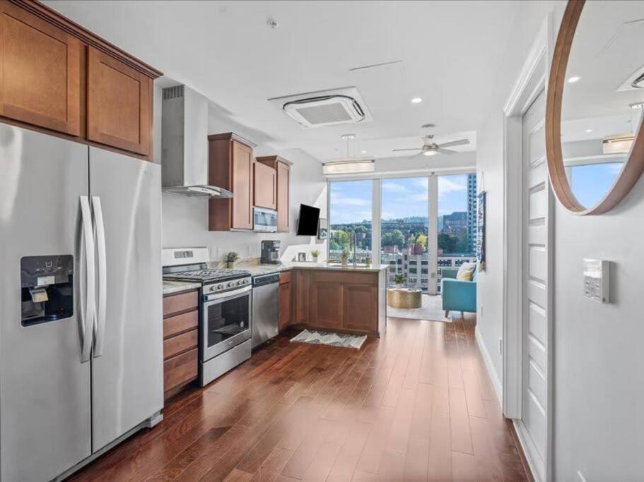 Cozysuites Dream 1Br, Ppg Paints Arena, Pitts Pittsburgh Exteriör bild