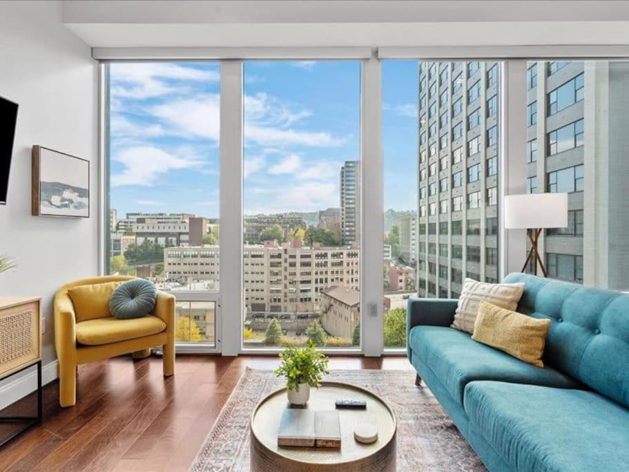 Cozysuites Dream 1Br, Ppg Paints Arena, Pitts Pittsburgh Exteriör bild