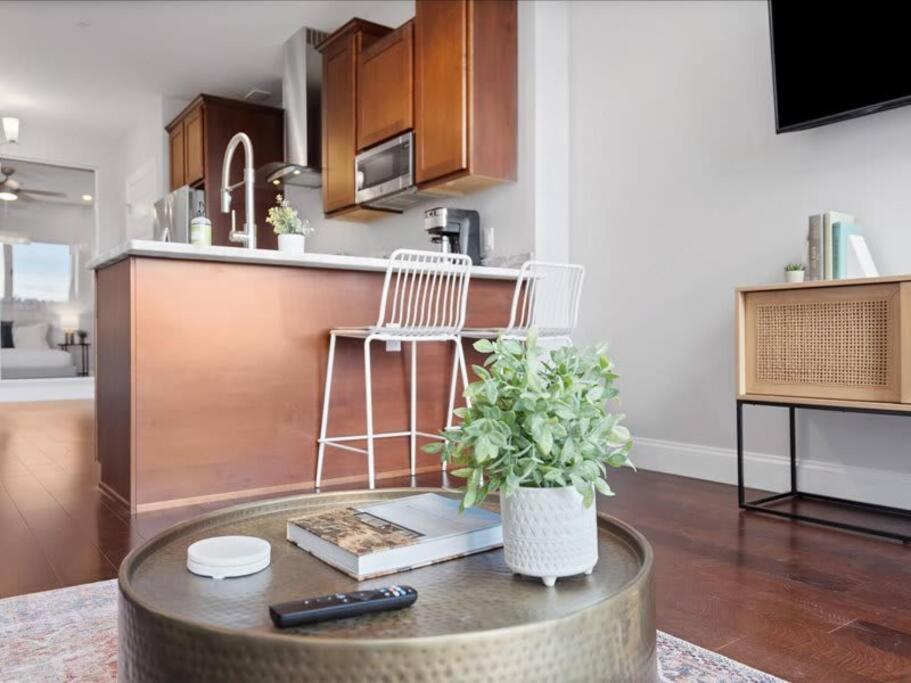 Cozysuites Dream 1Br, Ppg Paints Arena, Pitts Pittsburgh Exteriör bild