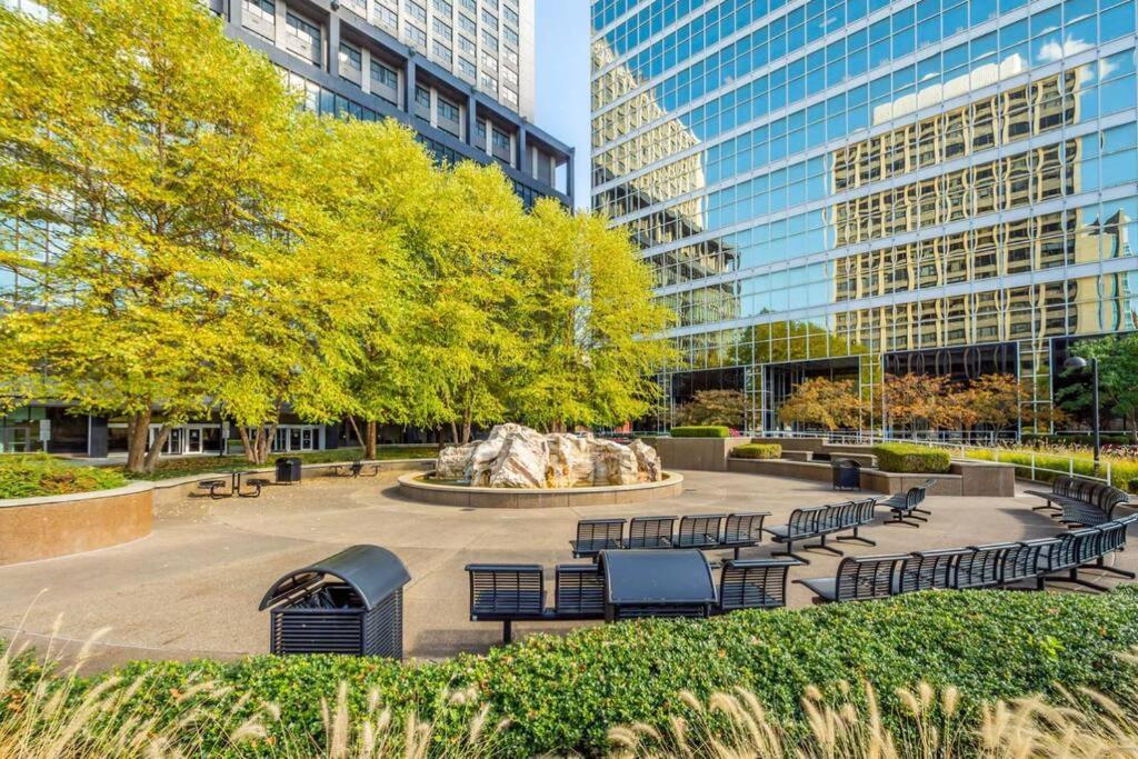 Cozysuites Dream 1Br, Ppg Paints Arena, Pitts Pittsburgh Exteriör bild